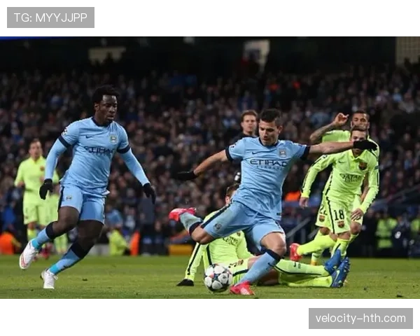 阿什拉夫助攻技术解析:深度解读关键传球与进攻表现 阿什拉夫助攻技术解析:深度解读关键传球与进攻表现